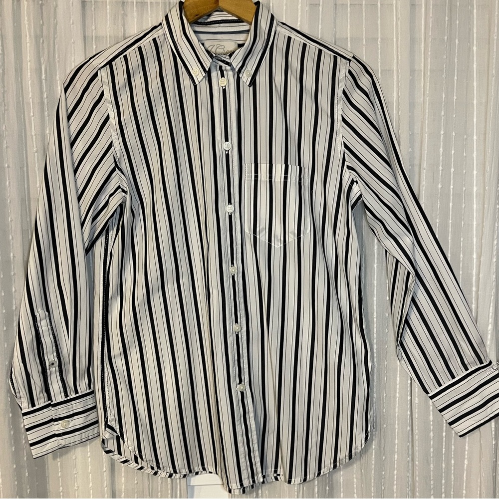 Women’s J.Crew Long Sleeve Button Up Shirt, Size 2